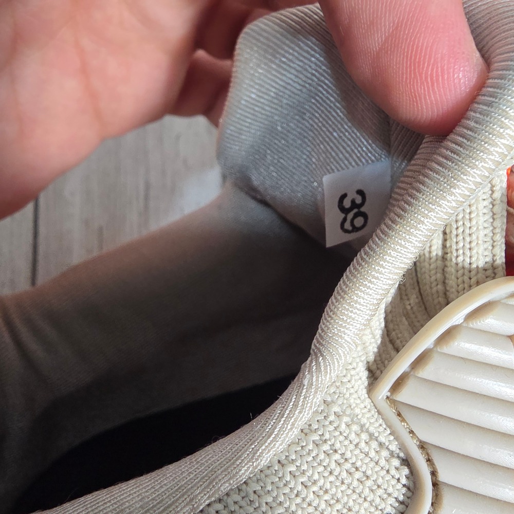 SIODFO Men's Blade Running Shoes Beige Neon Orange Knit Sneakers Size 39 US 8.5 - Picture 8 of 8